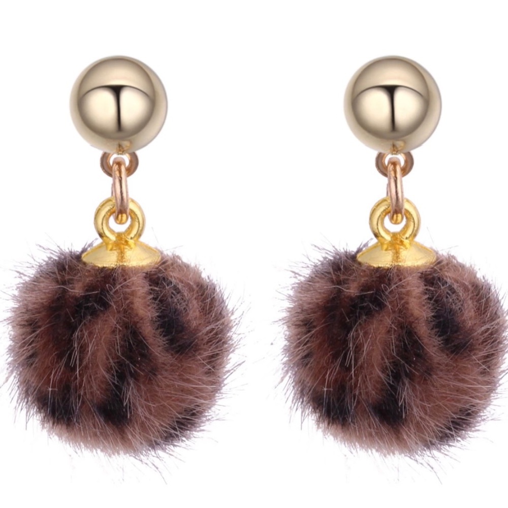 Chocolate Leopard Pom Pom Earrings Faux Fur NWT